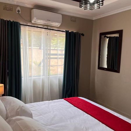 Lukundo Place Lusaka Ngoại thất bức ảnh