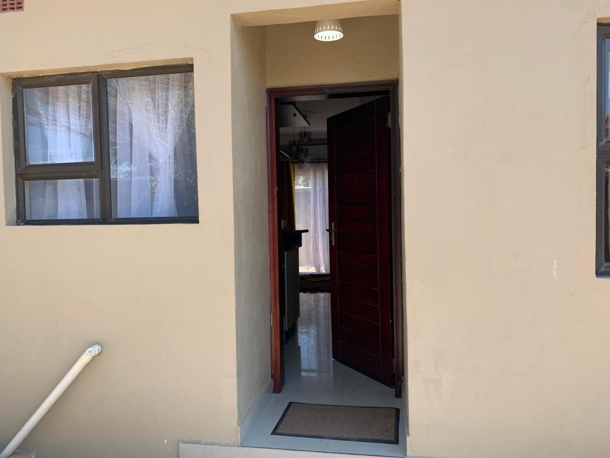 Lukundo Place Lusaka Ngoại thất bức ảnh