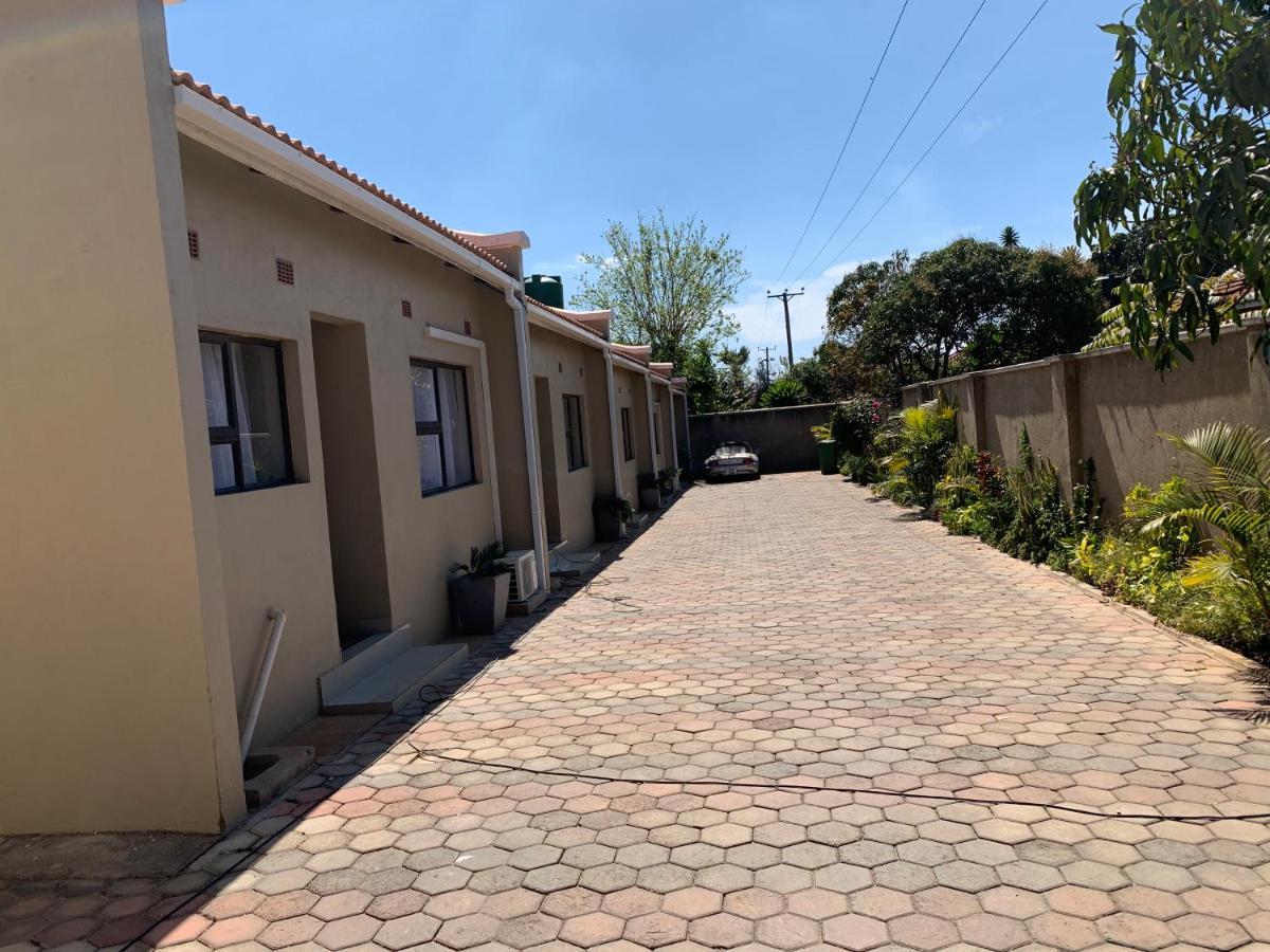 Lukundo Place Lusaka Ngoại thất bức ảnh