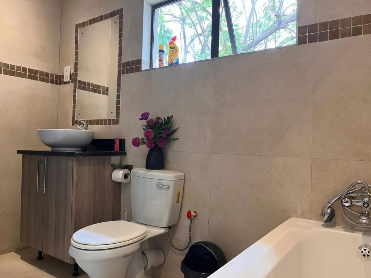 Lukundo Place Lusaka Ngoại thất bức ảnh